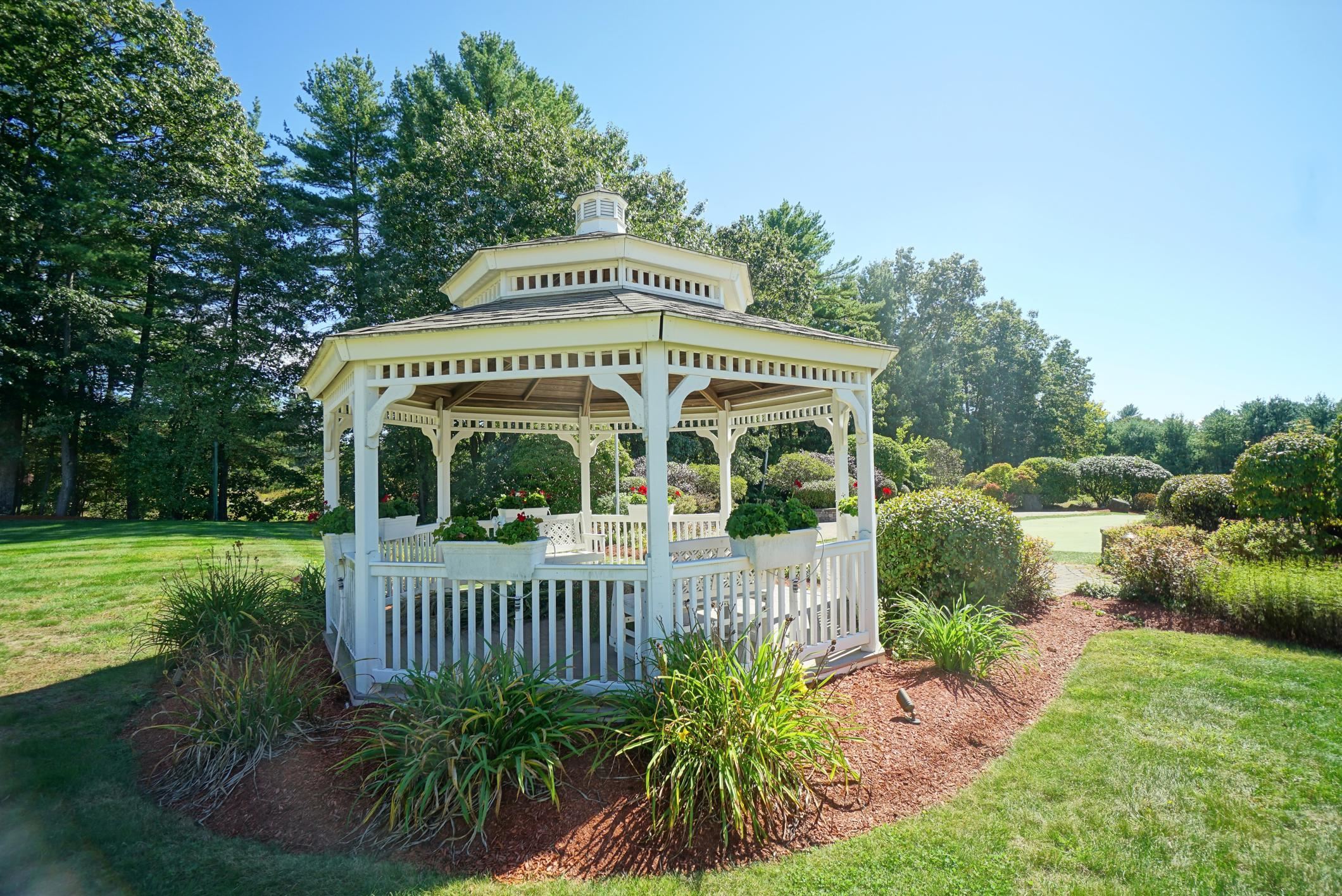 11 Misty Meadow Road Windham, NH 03087 - Photo 10 of 51