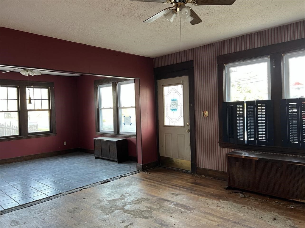 1276 Page Boulevard Springfield, MA 01104 - Photo 6 of 12 Gallery Image 6
