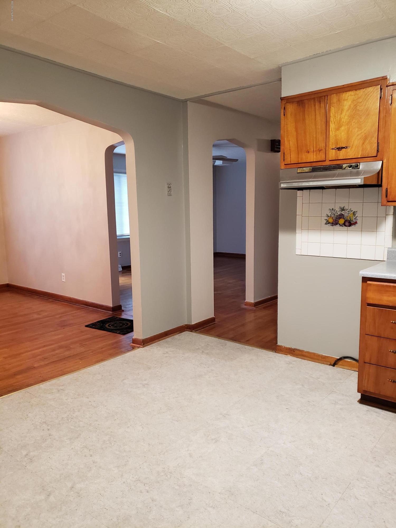 1778 South Wilson Road Radcliff, KY 40160 - Photo 7 of 21 20190115_150733