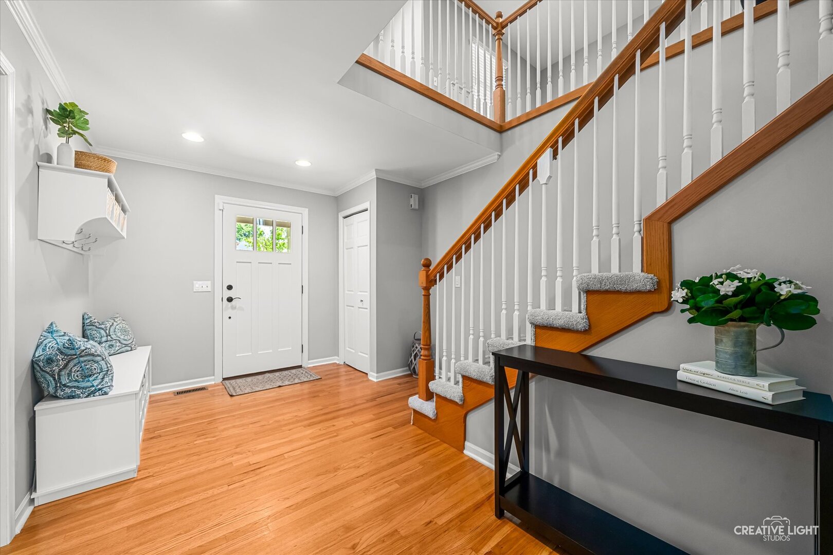 2124 Wicklow Road Naperville, IL 60564 - Photo 4 of 46