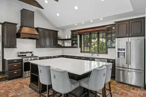 $2,100,000 | 901 Pasadena Drive, Nashville, TN 37204