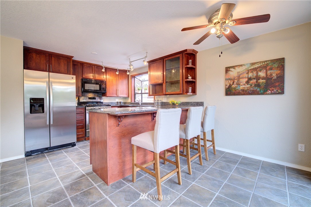 22606 13th Place West Bothell, WA 98021 - Photo 6 of 21