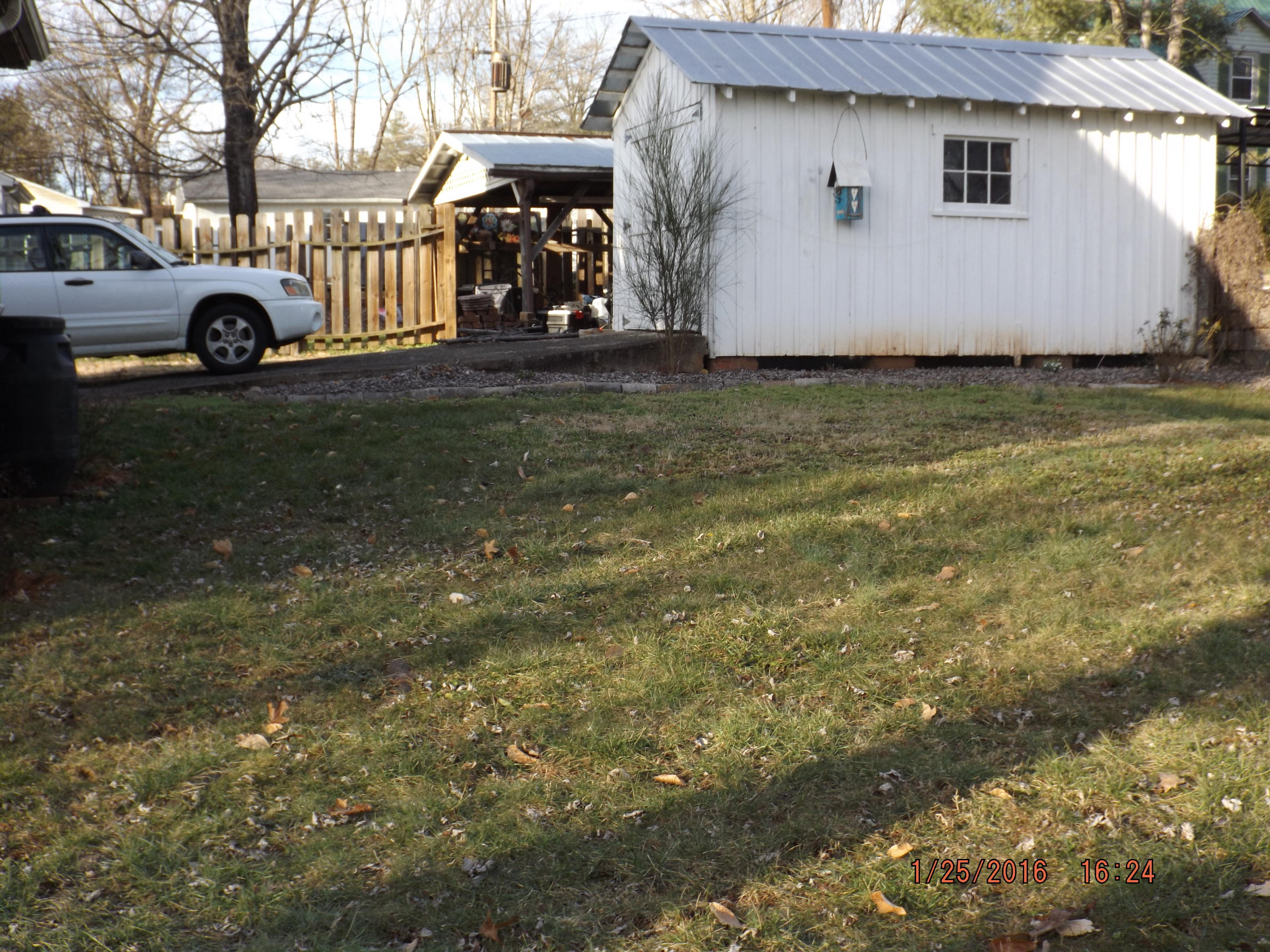 1324 Remsen Street Alcoa, TN 37701 - Photo 3 of 34 006