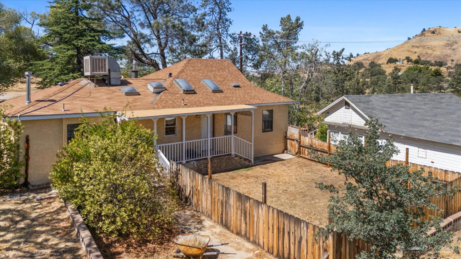 29972 Woodford-Tehachapi Road Keene, CA 93531 - Photo 41 of 46 Gallery Image 41