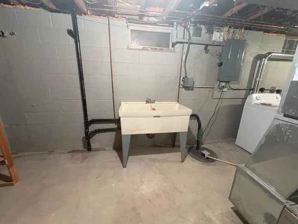 $325,000 | 907 10th Street South, Benson, MN 56215