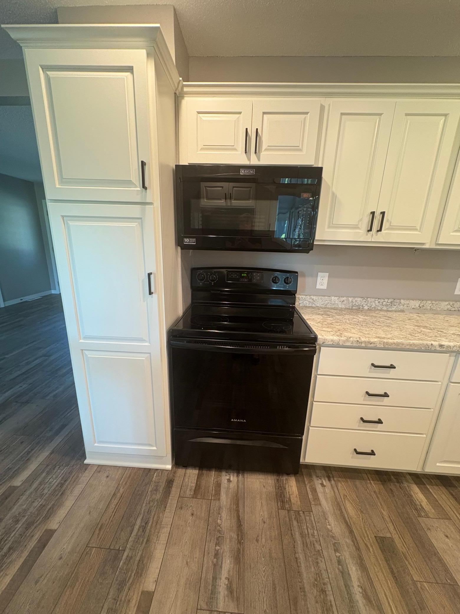 907 10th Street South Benson, MN 56215 - Photo 7 of 35