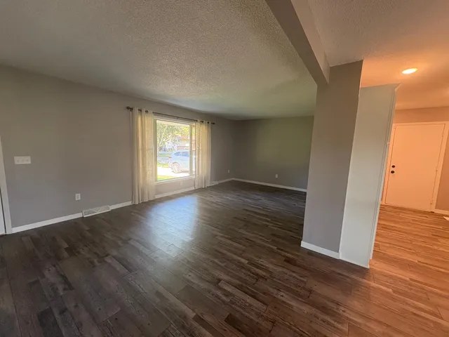 $325,000 | 907 10th Street South, Benson, MN 56215