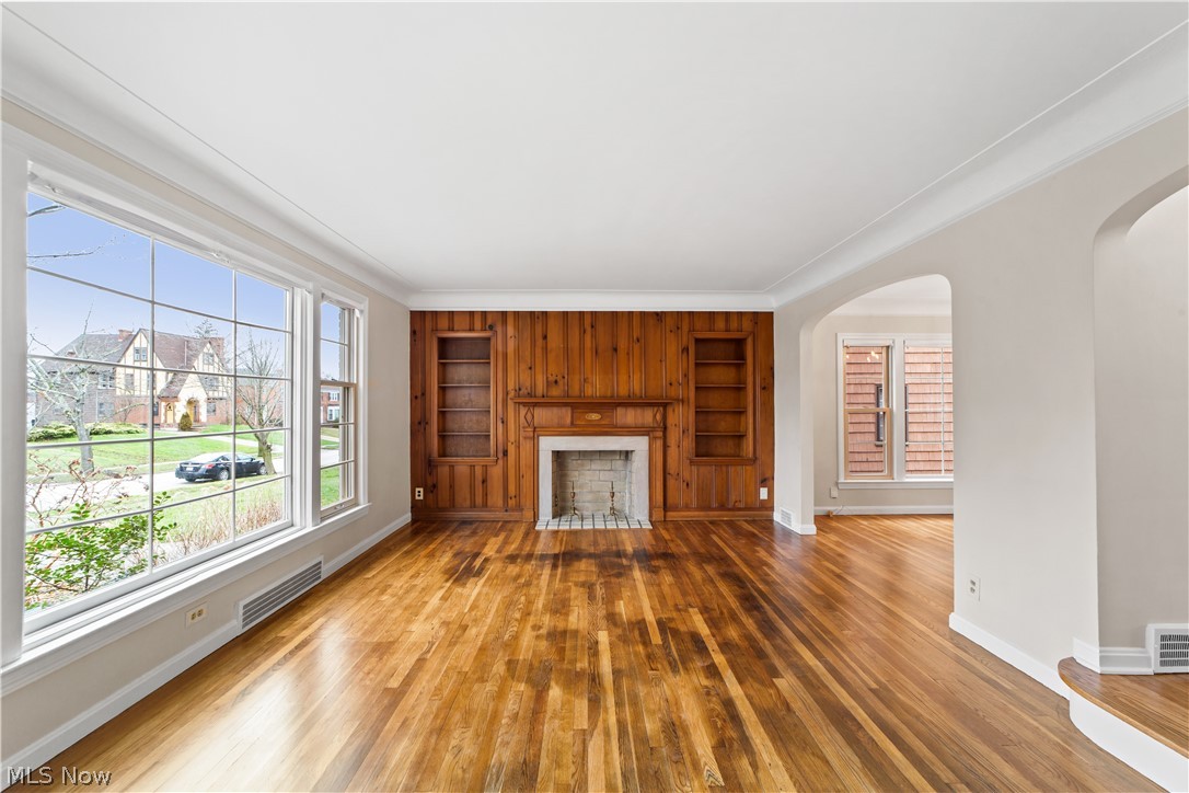 3557 Normandy Road Shaker Heights, OH 44120 - Photo 3 of 36 Gallery Image 3