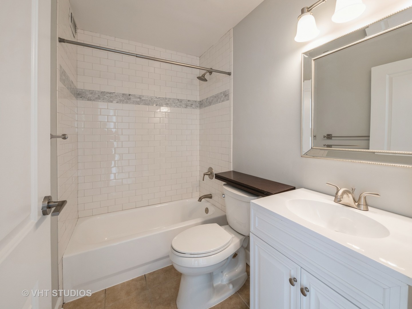 3150 North Sheridan Road, Unit 7C Chicago, IL 60657 - Photo 11 of 12