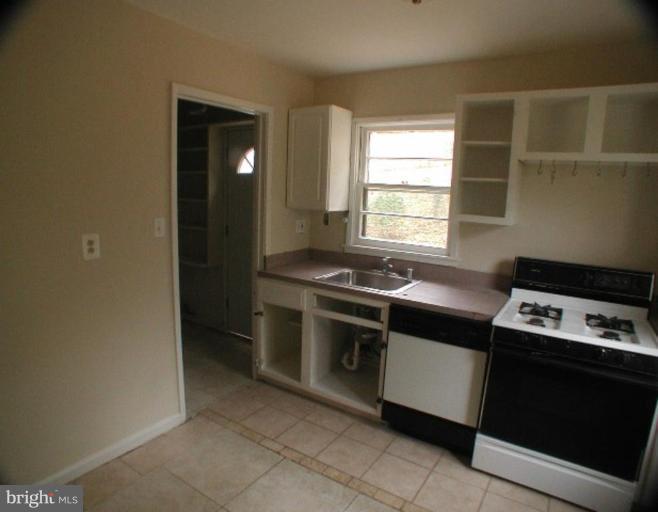 3015 Blueford Road Kensington, MD 20895 - Photo 7 of 10 Kitchen #2