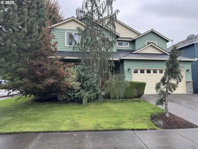 a view of outdoor space yard and garage