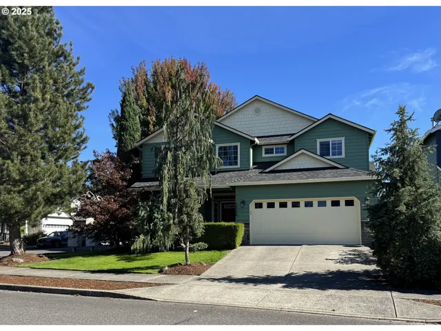 $629,500 | 15556 Southeast Gladys Rose Way, Damascus, OR 97089