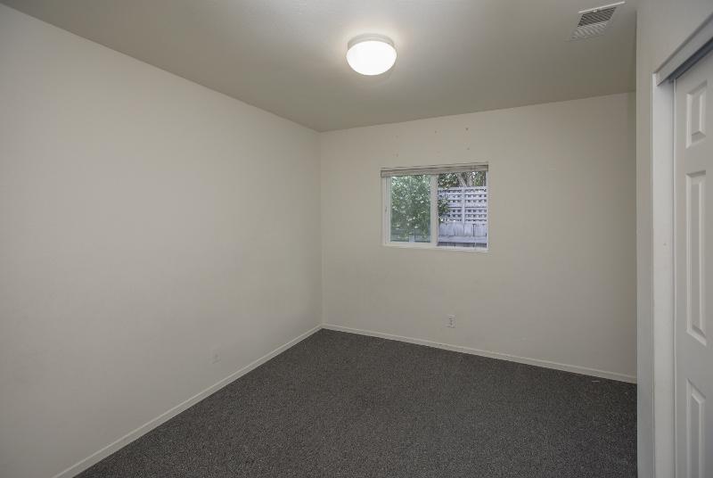 147 Oliver Road Santa Barbara, CA 93109 - Photo 14 of 21 14Bed3 (800x536)