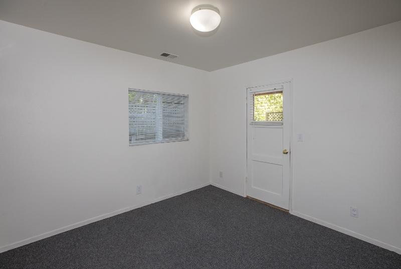 147 Oliver Road Santa Barbara, CA 93109 - Photo 16 of 21 16Bed4 (800x536)