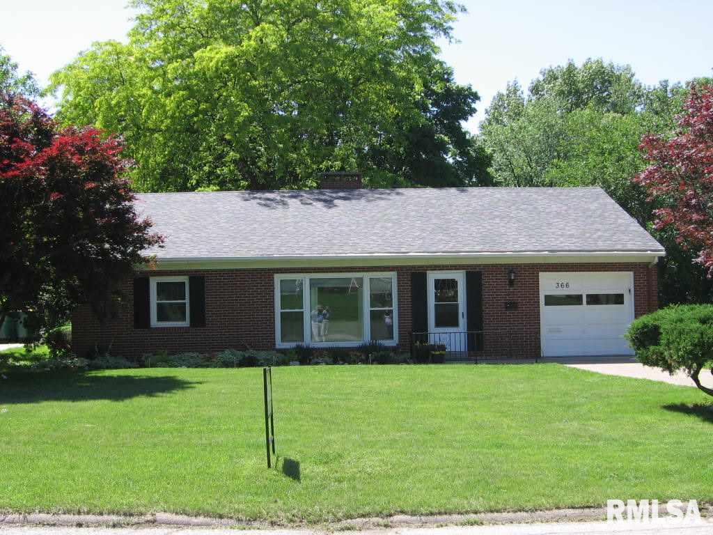 366 North Normal Street Macomb, IL 61455 - Photo 1 of 13 Gallery Image 1