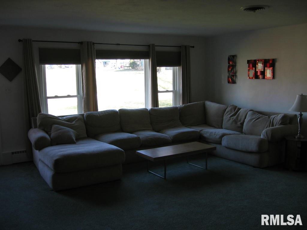 366 North Normal Street Macomb, IL 61455 - Photo 3 of 13 Gallery Image 3