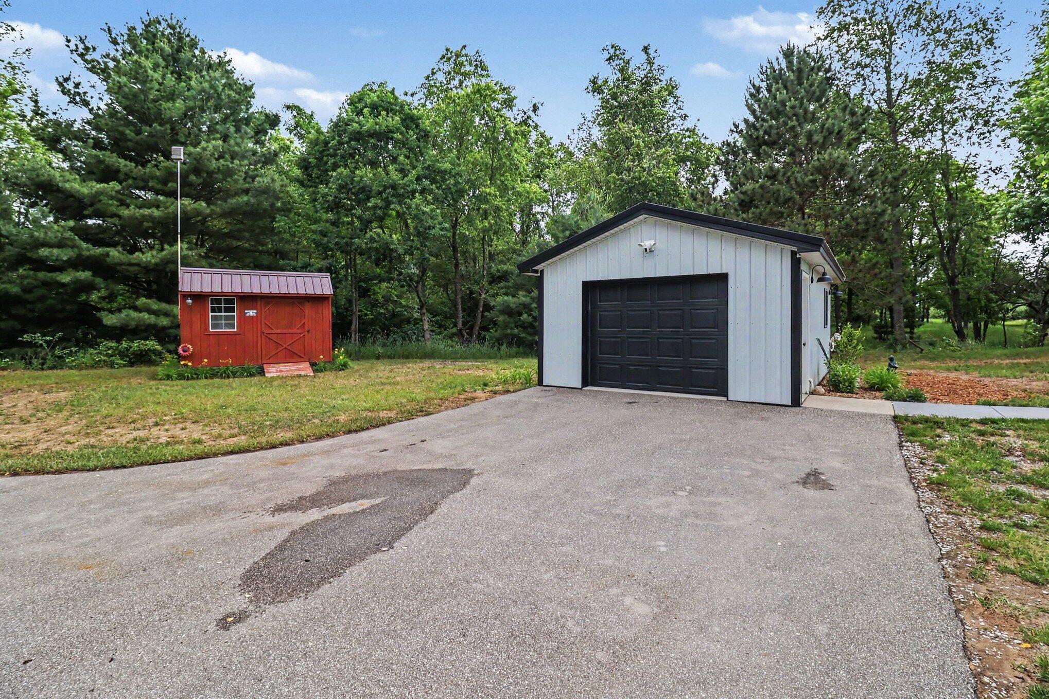 1470 West Adams Road Pentwater, MI 49449 - Photo 21 of 26 026_file_5682