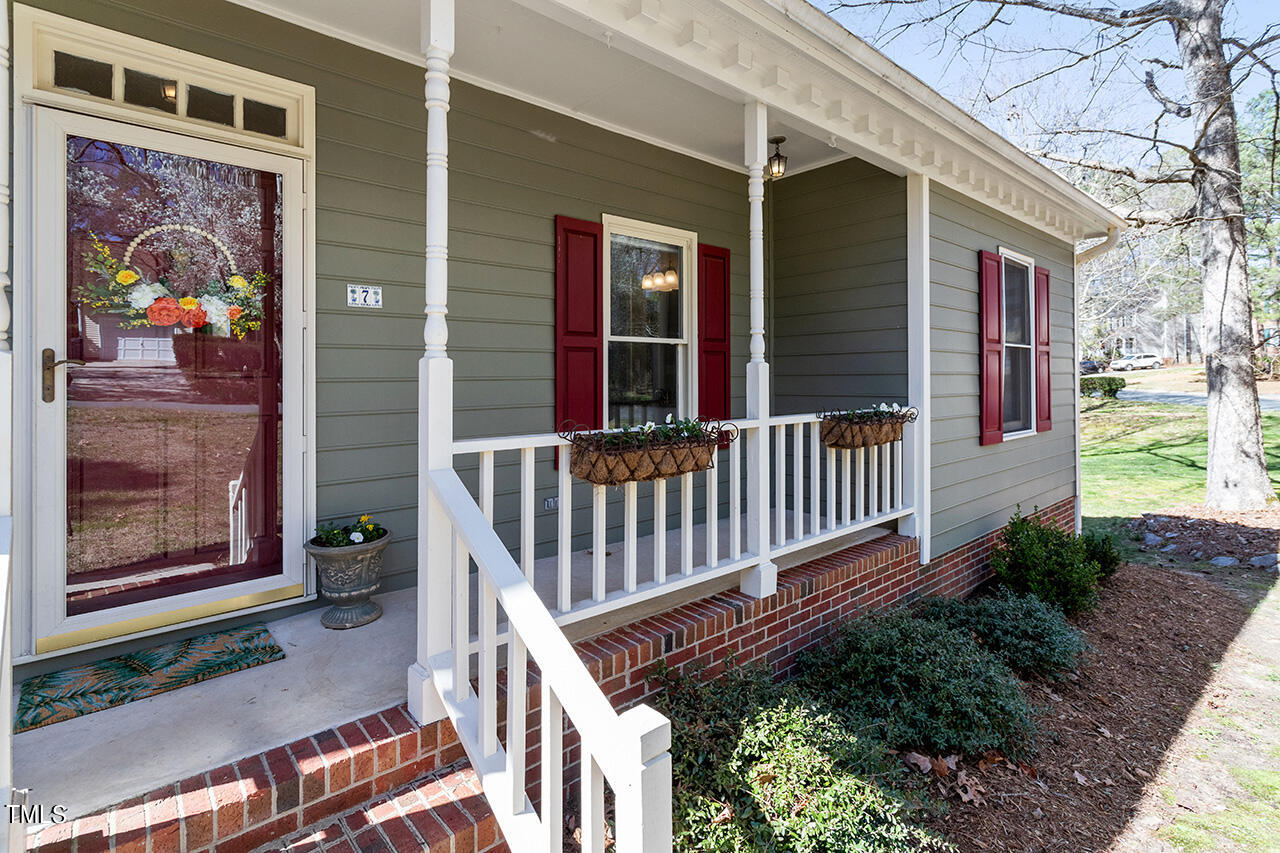 7 Swallows Ridge Court Durham, NC 27713 - Photo 3 of 28 7 Swallows Ridge Ct_04
