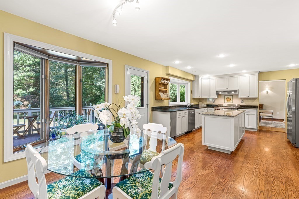 3 Moccasin Path Natick, MA 01760 - Photo 17 of 35