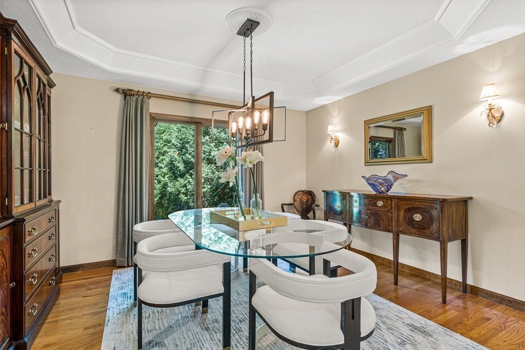 3 Moccasin Path Natick, MA 01760 - Photo 9 of 35