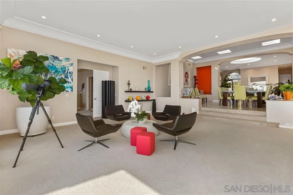 931 La Jolla Rancho Road La Jolla, CA 92037 - Photo 7 of 25 a lobby with furniture and a potted plant