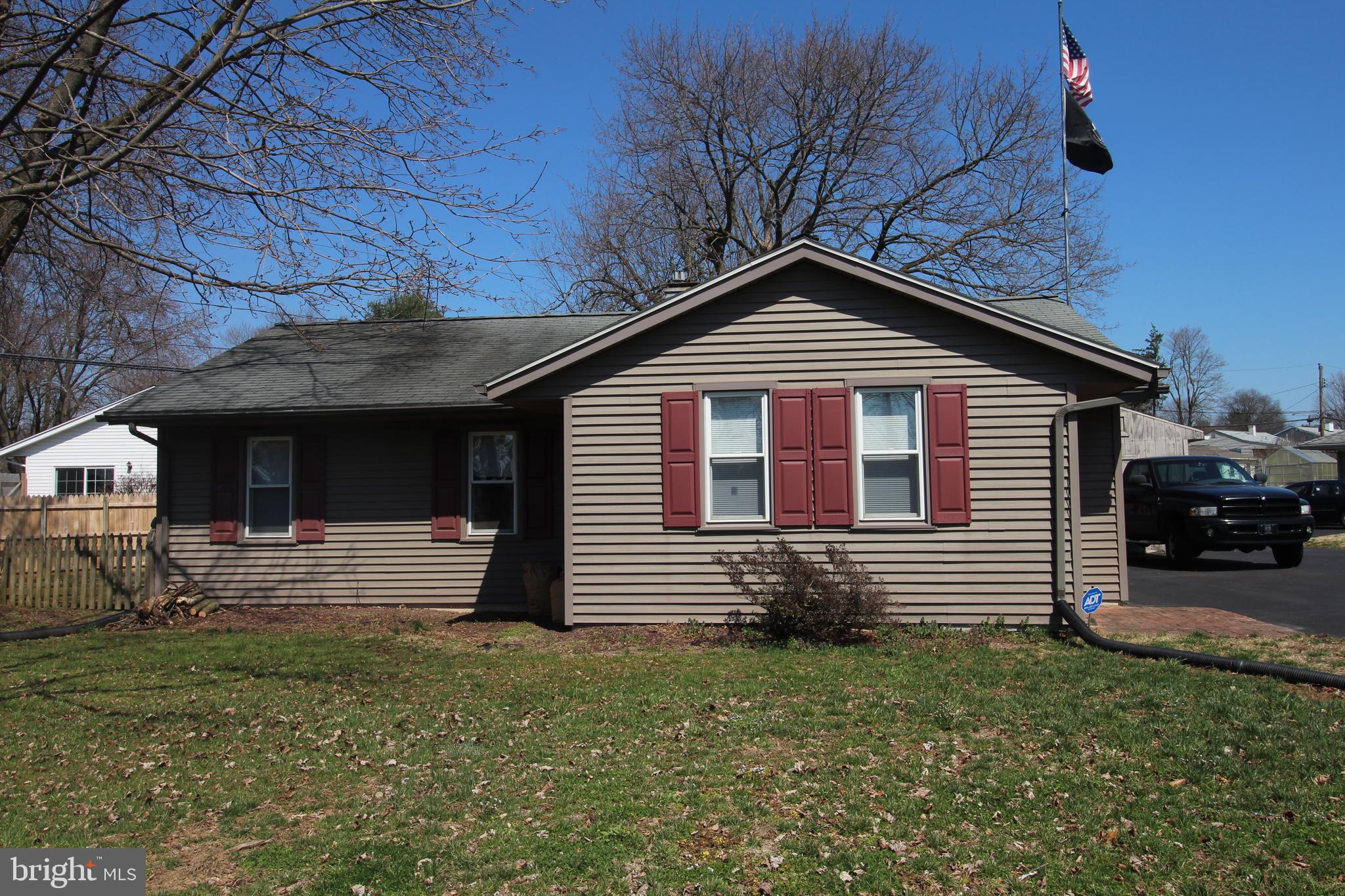 1933 Wabank Road Lancaster, PA 17603 - Photo 1 of 17 Gallery Image 1