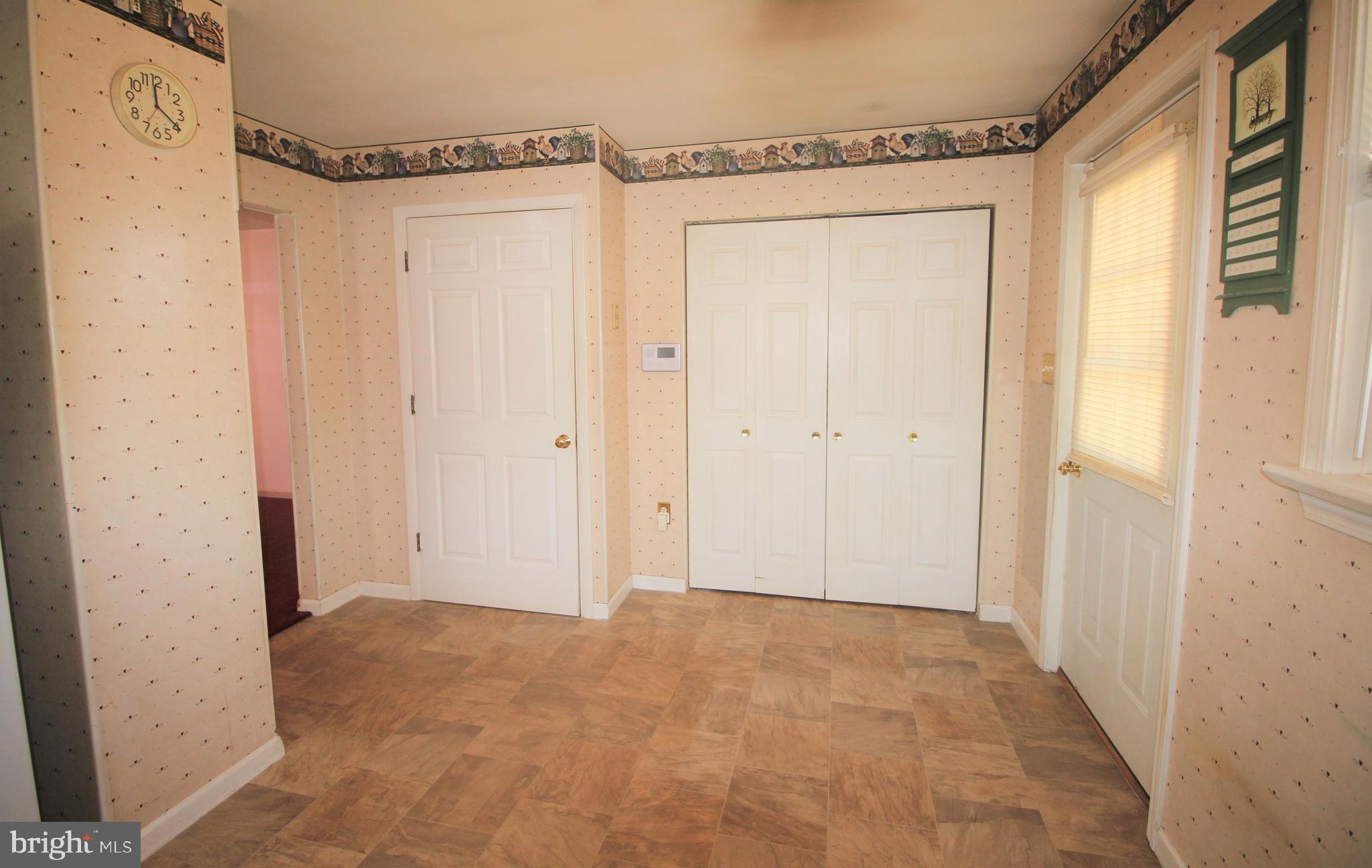 1933 Wabank Road Lancaster, PA 17603 - Photo 4 of 17 Gallery Image 4