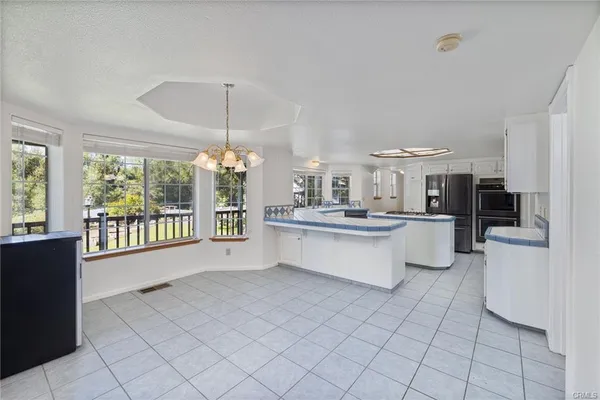 $967,000 | 50711 Road 426, Oakhurst, CA 93644