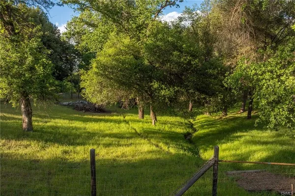$967,000 | 50711 Road 426, Oakhurst, CA 93644