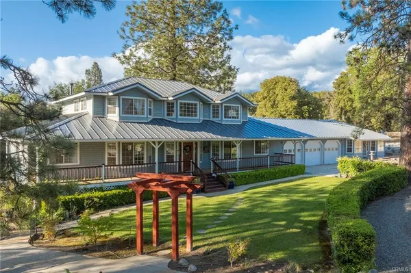 $967,000 | 50711 Road 426, Oakhurst, CA 93644