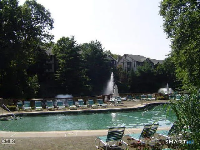 $2,300 | 50 Aiken Street, Unit 225, Norwalk, CT 06851