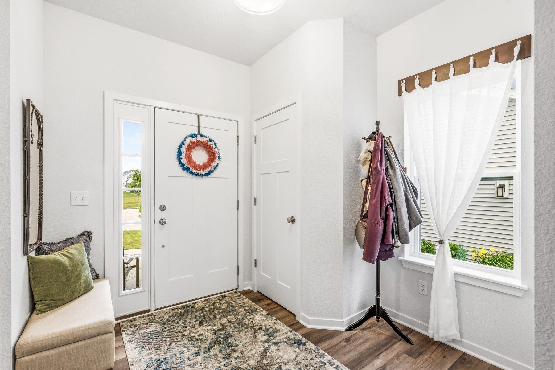 524 Wild Oak Road Hartland, WI 53029 - Photo 6 of 49