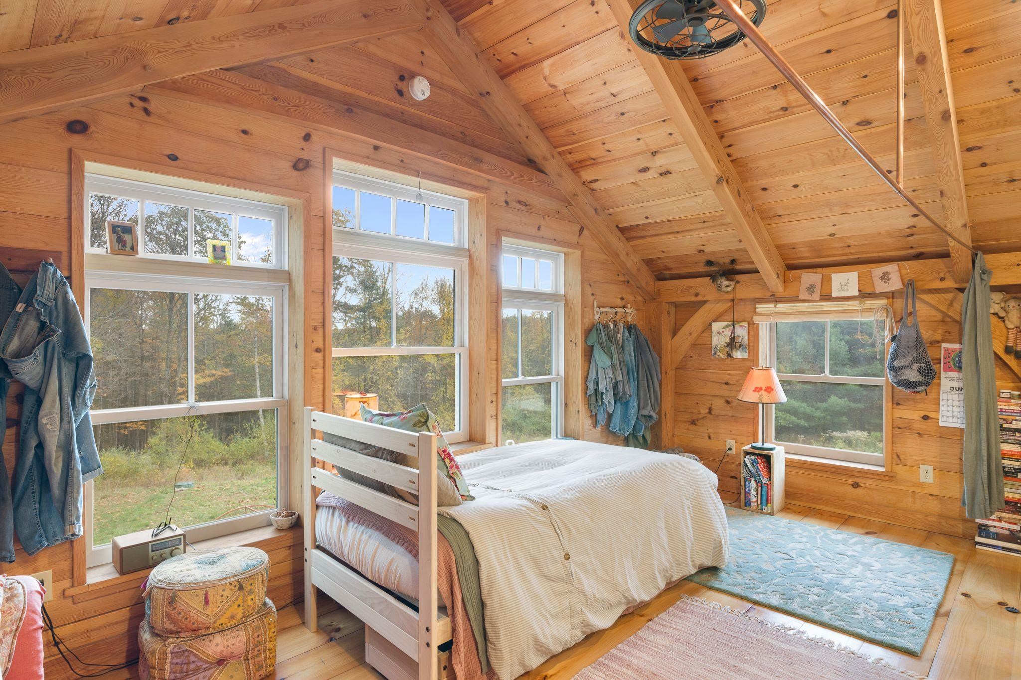 137 Pleasant Valley Road Brattleboro, VT 05301 - Photo 12 of 33