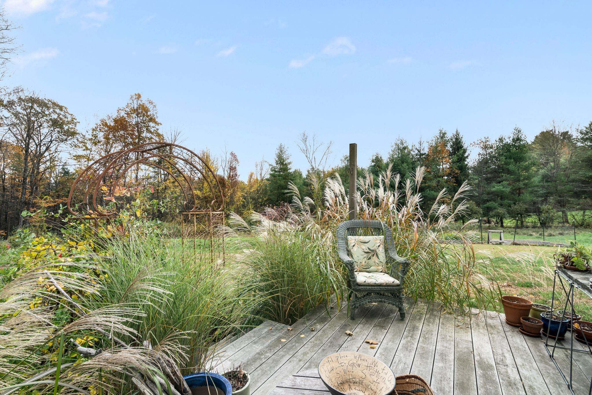 137 Pleasant Valley Road Brattleboro, VT 05301 - Photo 16 of 34