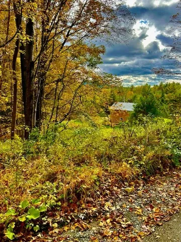 $389,000 | 137 Pleasant Valley Road, Brattleboro, VT 05301