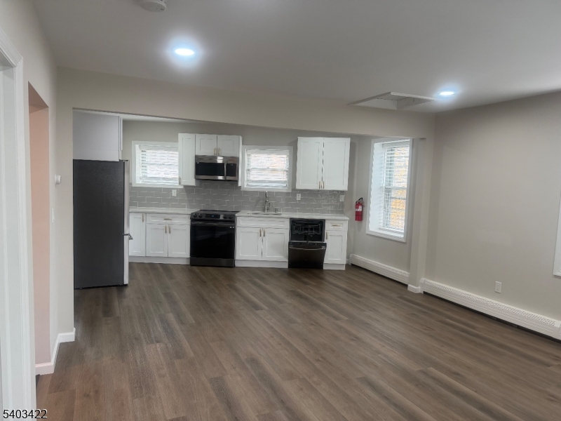 11 Stoll Street, Unit 1 Netcong, NJ 07857 - Photo 2 of 11