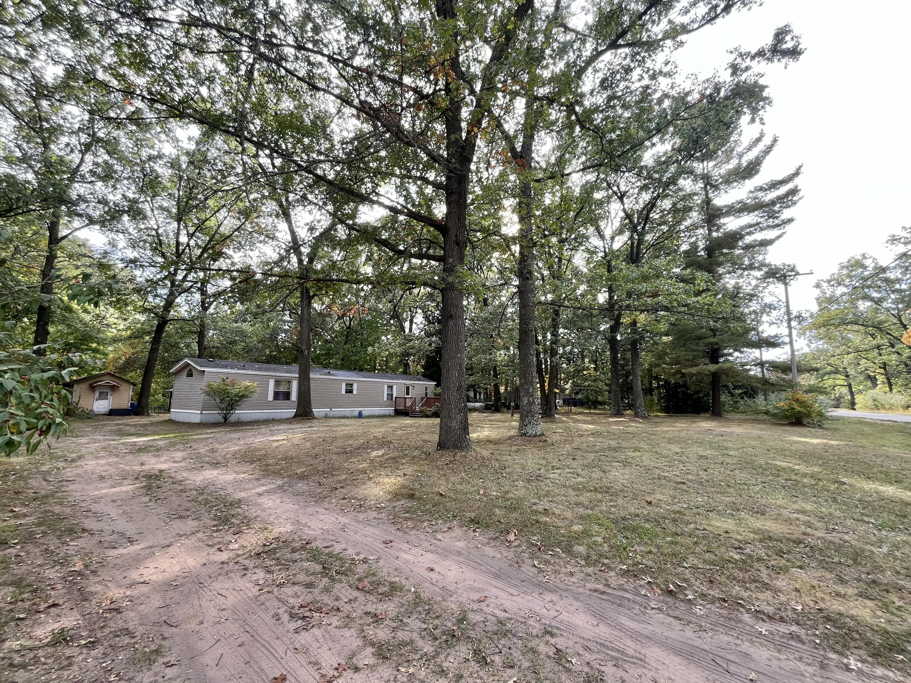 4463 West Skeels Road Montague, MI 49437 - Photo 1 of 26 IMG_2636