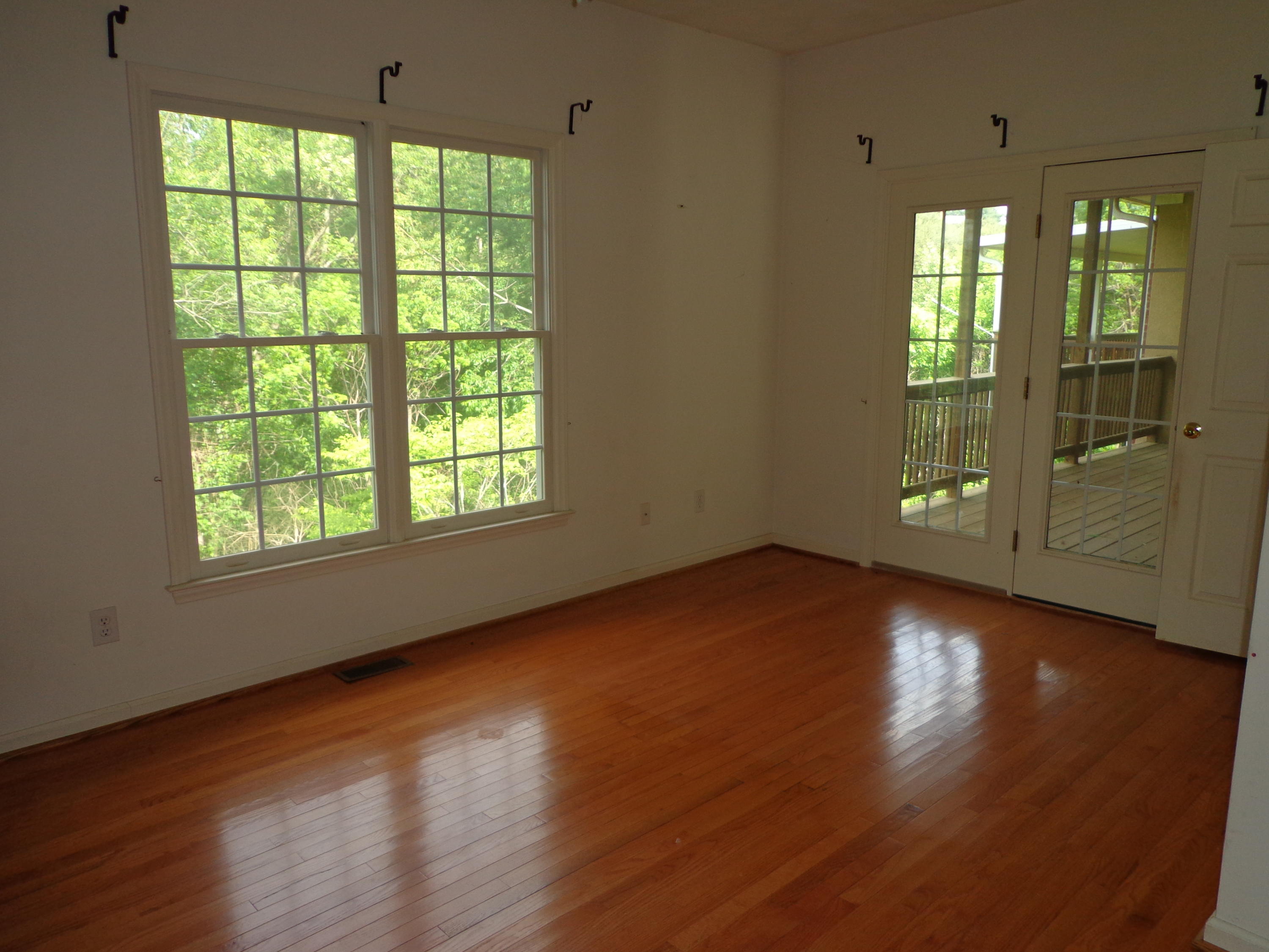 562 Deer Ridge Lane Vinton, VA 24179 - Photo 8 of 36 DSC01209