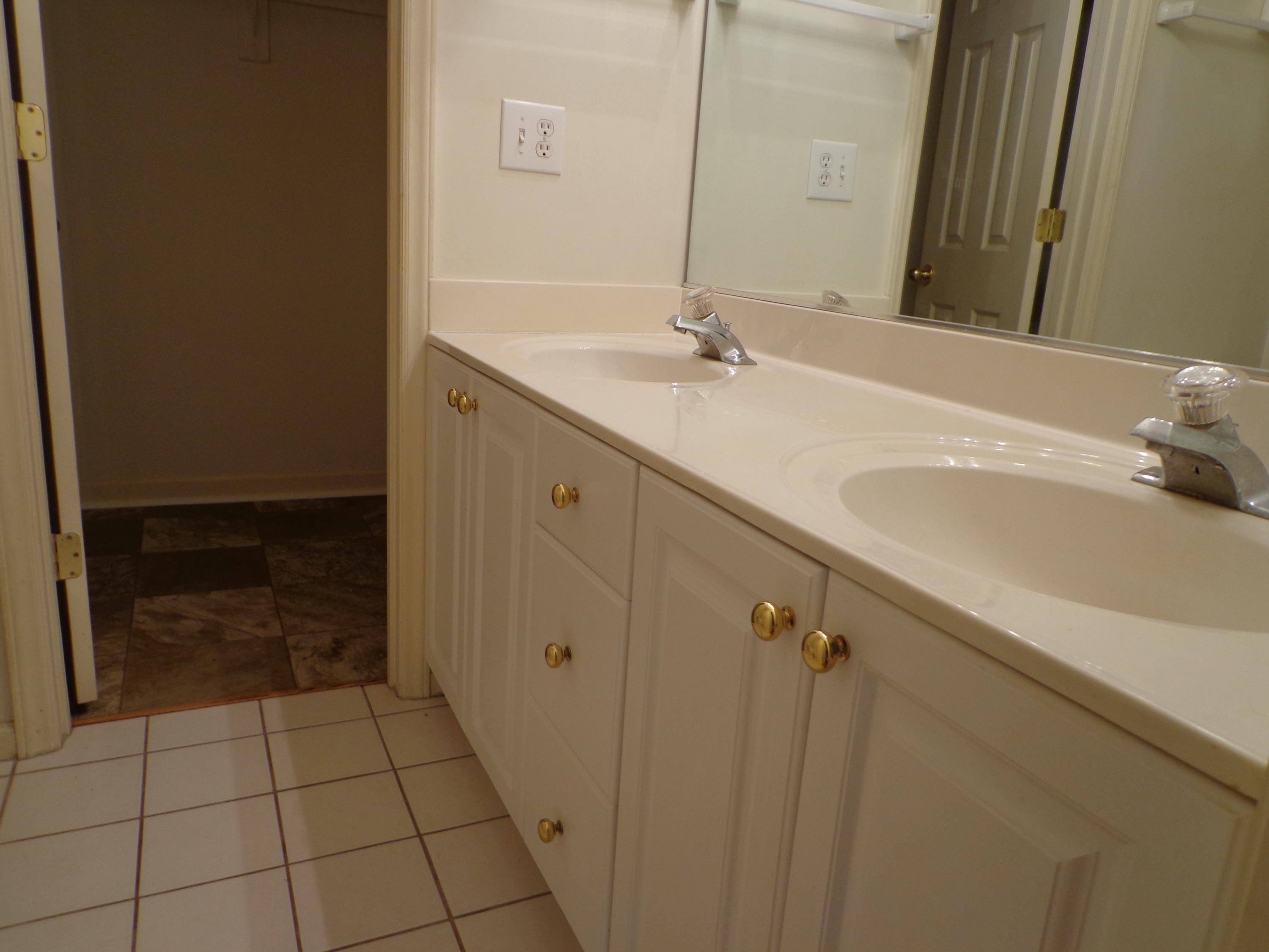 562 Deer Ridge Lane Vinton, VA 24179 - Photo 9 of 36 DSC01210