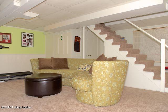 6111 Rodes Drive Louisville, KY 40222 - Photo 27 of 33 6111 Rodes Dr37
