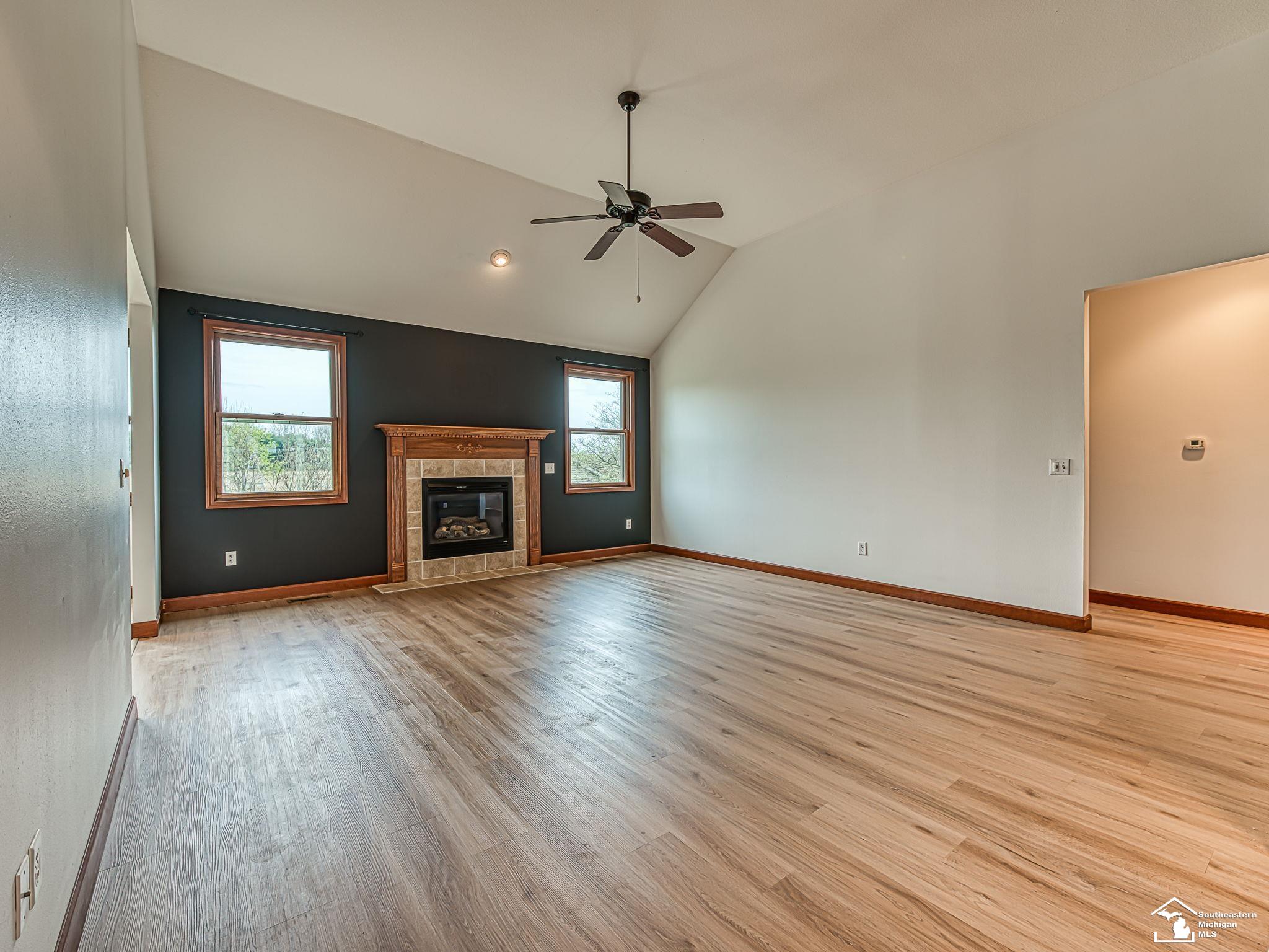9585 Minx Road Temperance, MI 48182 - Photo 4 of 41
