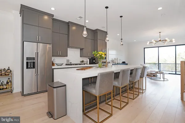 $5,200 | 14383 Beckett Glen Circle, Chantilly, VA 20151