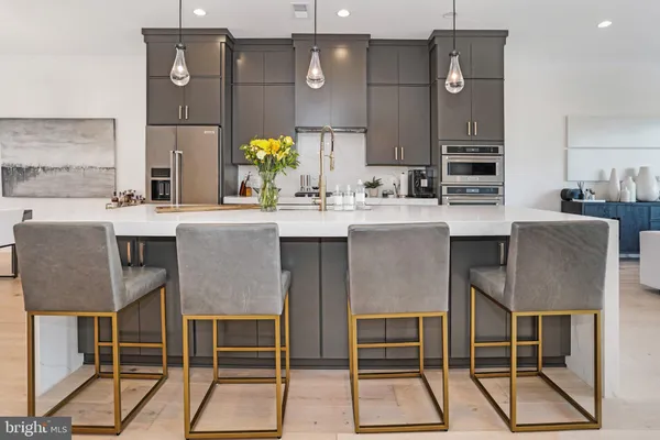 $5,200 | 14383 Beckett Glen Circle, Chantilly, VA 20151