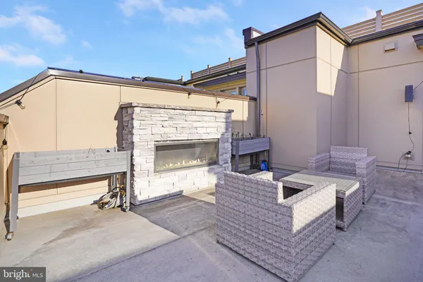 $5,200 | 14383 Beckett Glen Circle, Chantilly, VA 20151