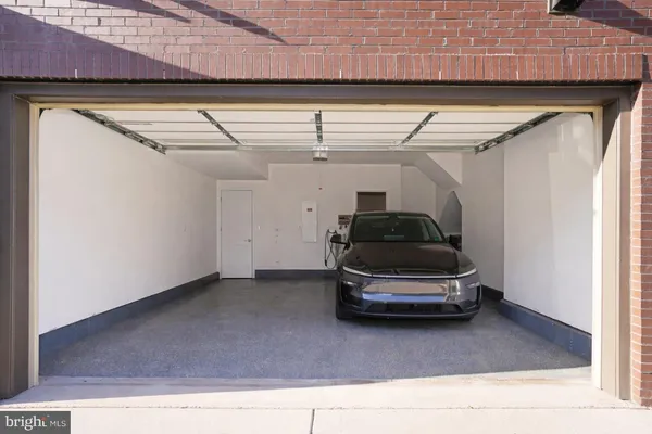 $5,200 | 14383 Beckett Glen Circle, Chantilly, VA 20151