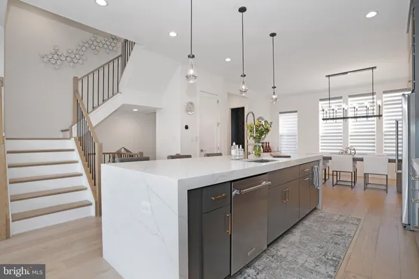 $5,200 | 14383 Beckett Glen Circle, Chantilly, VA 20151