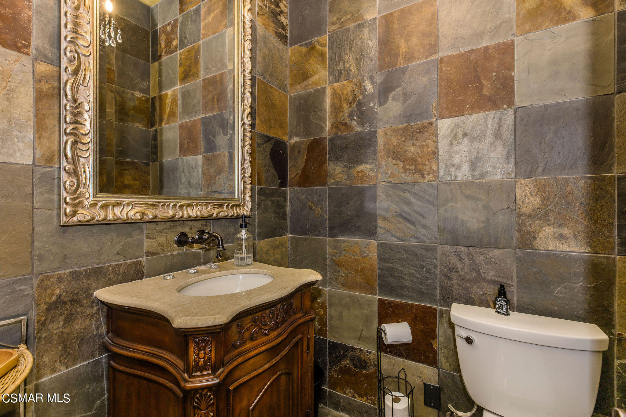 15660 LaPeyre Road Moorpark, CA 93021 - Photo 75 of 84 a bathroom with a sink toilet and shower