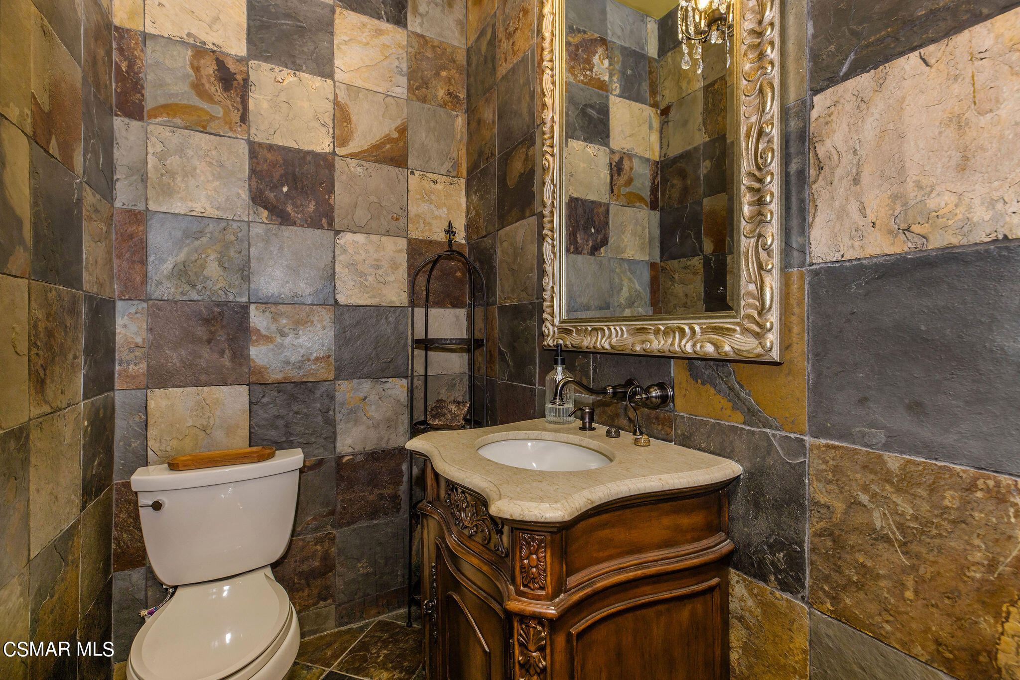15660 LaPeyre Road Moorpark, CA 93021 - Photo 76 of 84 a bathroom with a sink toilet and shower