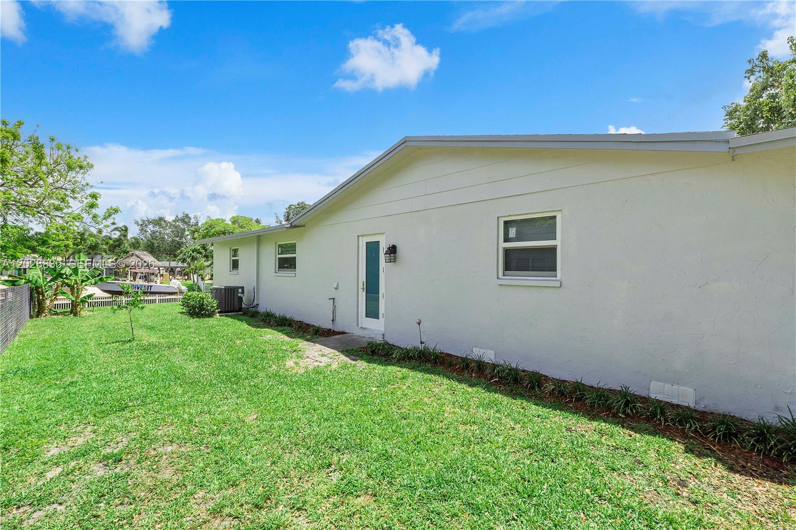 6241 Southwest 16th Street Plantation, FL 33317 - Photo 28 of 36