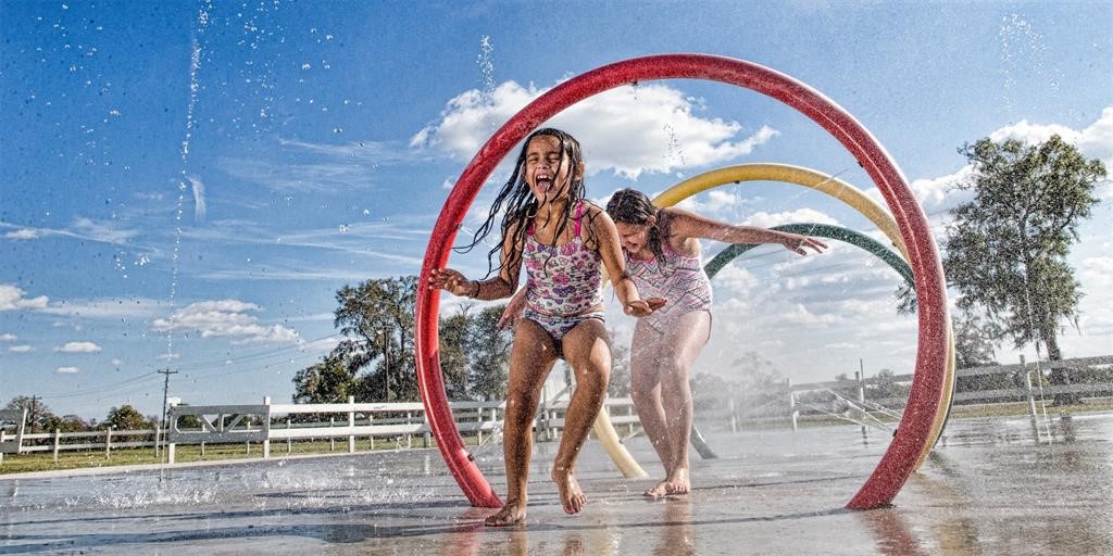478 Center Drive Cleveland, TX 77327 - Photo 17 of 33 Splash Park
